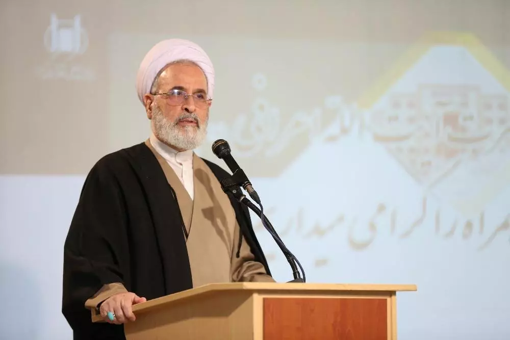 İran'ın dini önderi Hamaney'in yerine geçen isim belli oldu